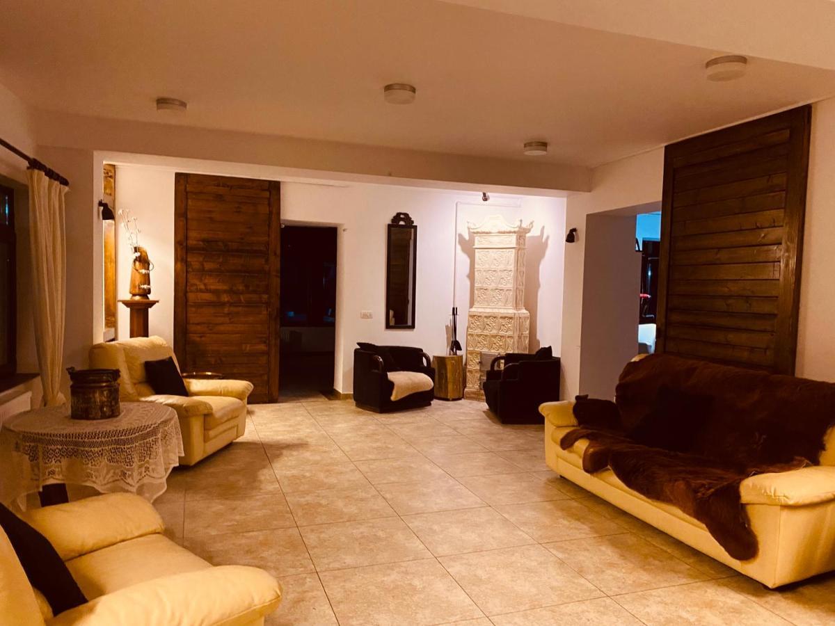 Casa Pisica Noastra Hotel Breaza  Eksteriør billede
