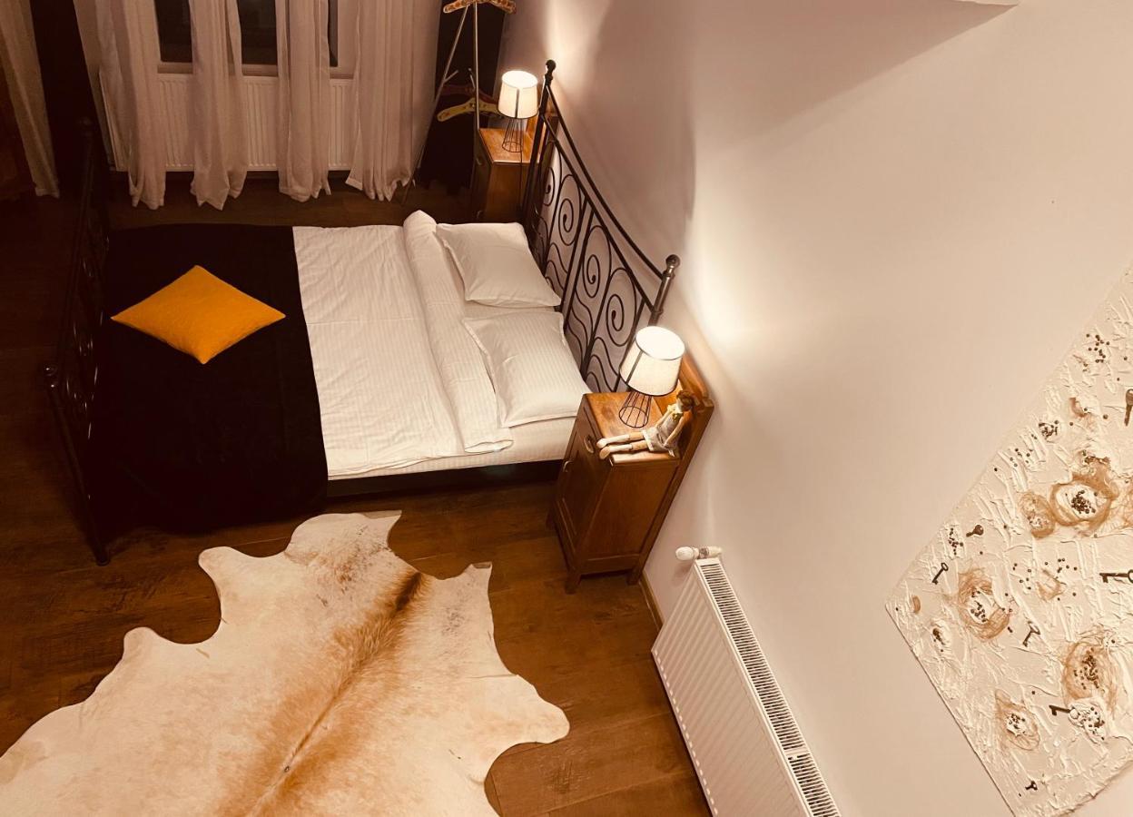 Casa Pisica Noastra Hotel Breaza  Eksteriør billede